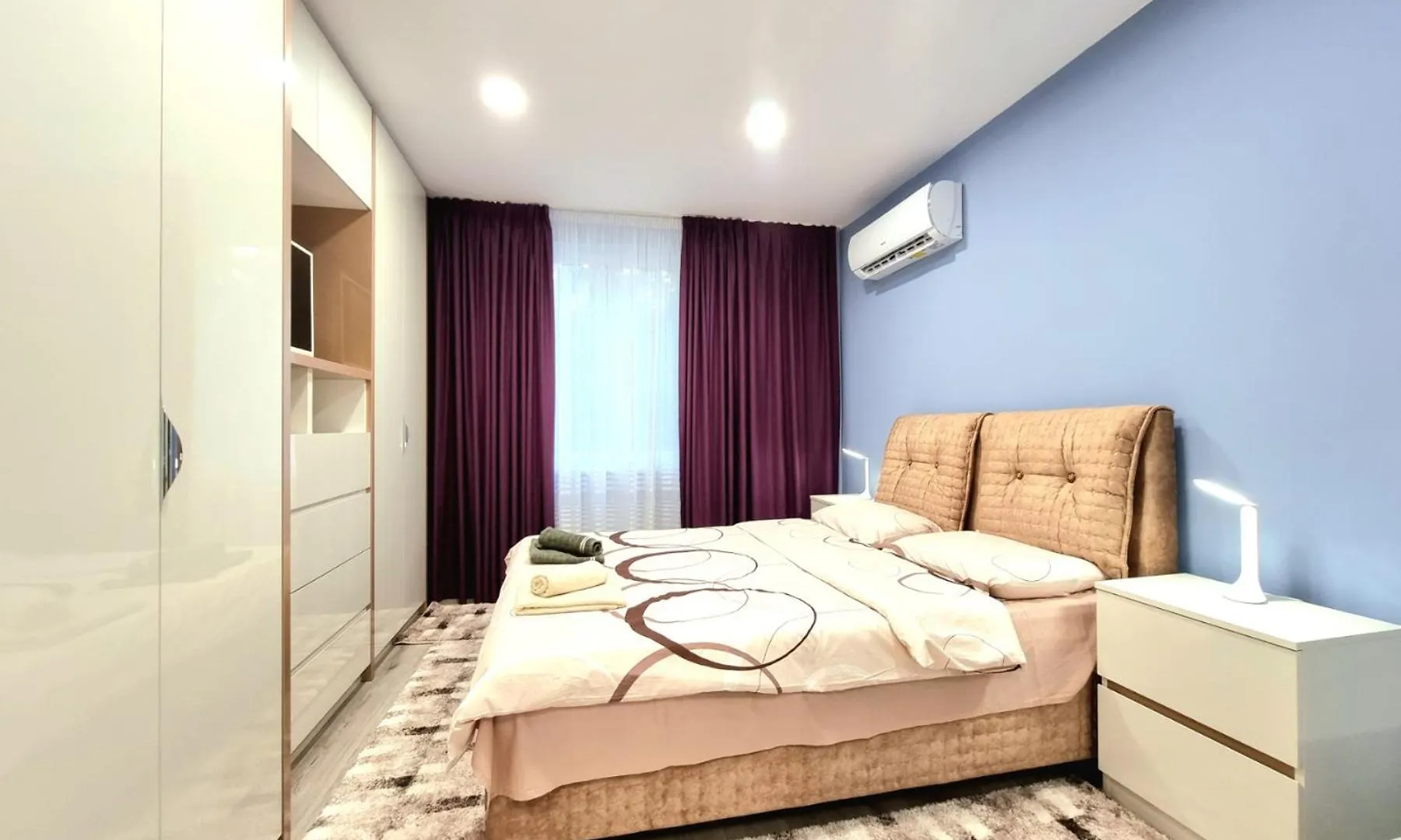 Alexandrovska - Super Centar Luxury Apartment Burgaz